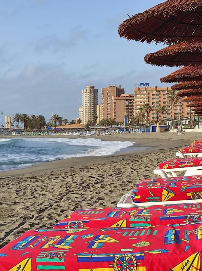 Atico Primera Linea Marina Beach 푸엔히롤라 외부 사진