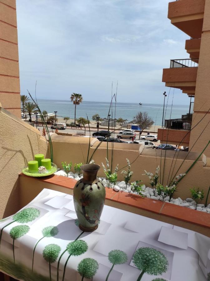 Atico Primera Linea Marina Beach 푸엔히롤라 외부 사진